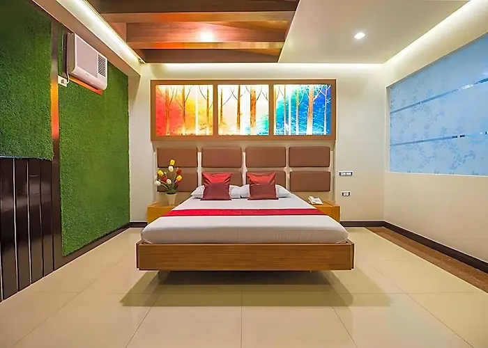 Hotel Dream World Pinas 3*