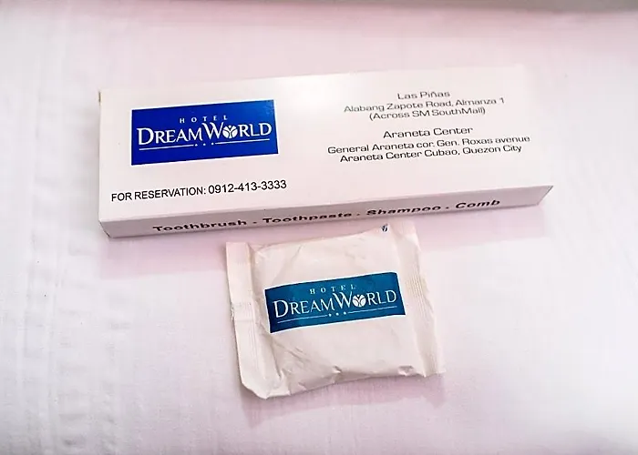 Dream World Pinas Hotel Manila