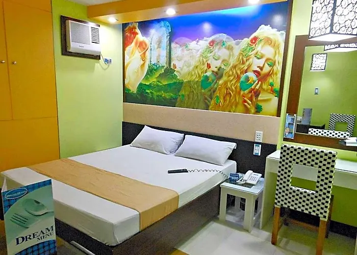 Hotel Dream World Pinas